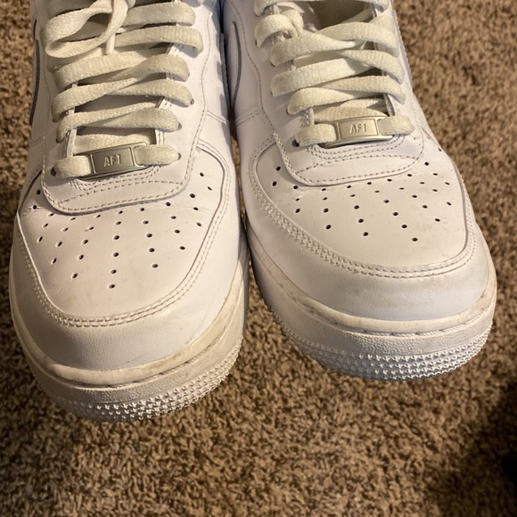 WOMENS NIKE AIR FORCE 1 SNEAKERS - Picture 4 of 8